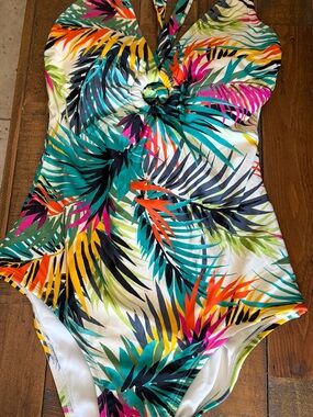 Women Tropical Palm-Print One-Piece Swimsuit - Multicolor size medium